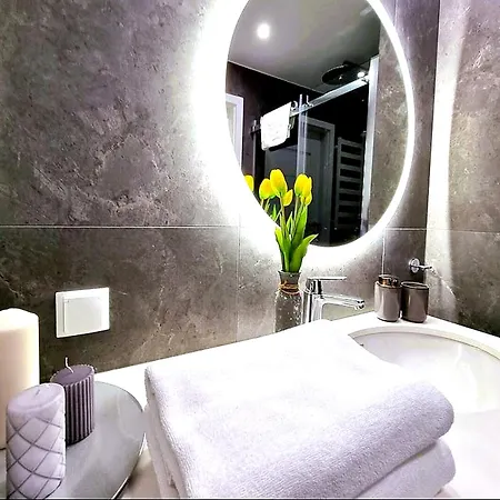Westin House Balkon Basen Apartamento