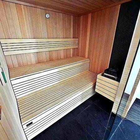 Westin House Balkon Basen Apartamento